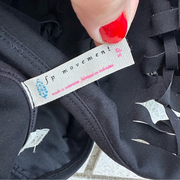 Free People FP Movement Revelation Crop Sports Bra Tank Black - Picture 9 of 10